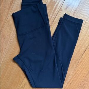 LuluLemon 25” Wunder Train Leggings (size 6)
